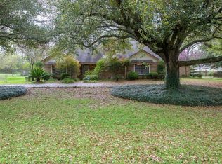 700 E Collard St, Madisonville, TX 77864