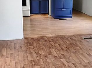 296 Counts Rd, Kenna, WV 25248