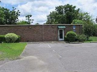 1st image of 2984 Highway 71