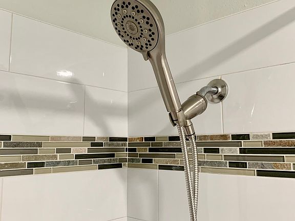 5th image of 6448 138th Ave NE APT 392