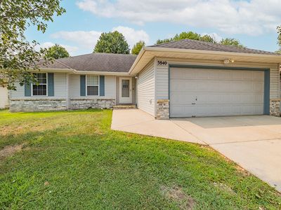 3840 W Kay Pointe Blvd, Springfield, MO, 65802