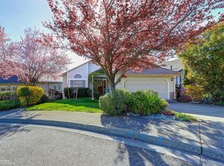 12351 Westwood Dr, Auburn, CA 95603