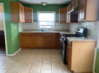 204 Ohio Ave FLOOR 2, Providence, RI 02905