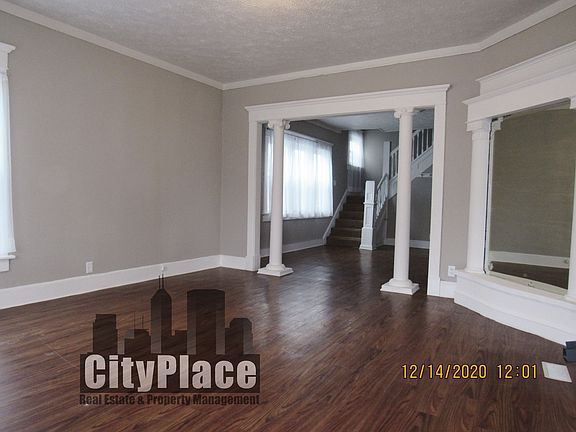 3rd image of 2318 N Capitol Ave
