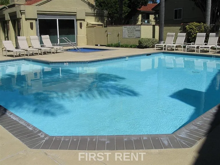 7585 Charmant Dr #802 — Photo 14