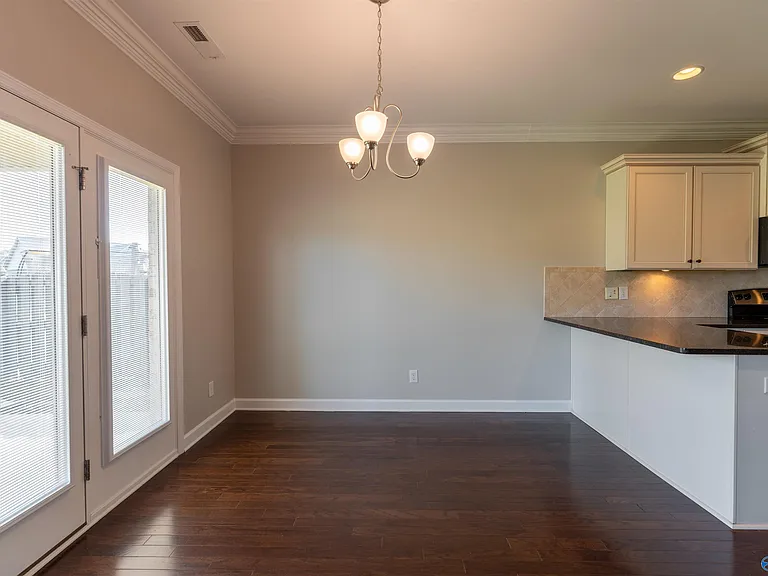 15223 Lakeside Trl — Photo 11