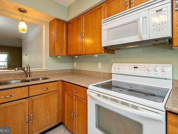 5th image of 6162 Castletown Way