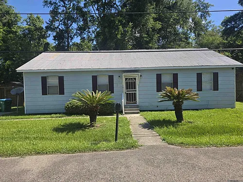 1160 Freeman Ln Photo 1