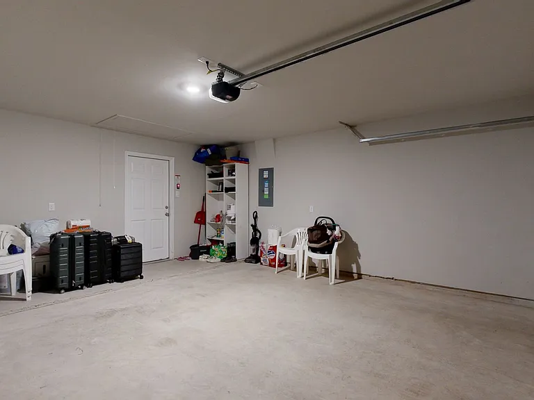 1212 Rolling Thunder Dr — Photo 10