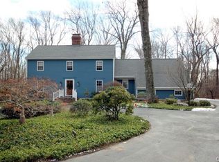 47 Mollbrook Dr, Wilton, CT 06897