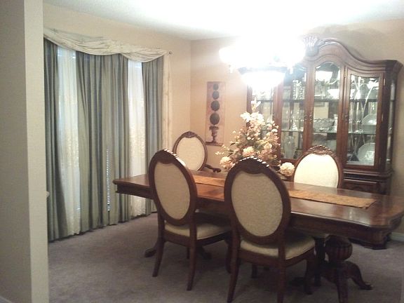 4th image of 3616 Edgewood Ct