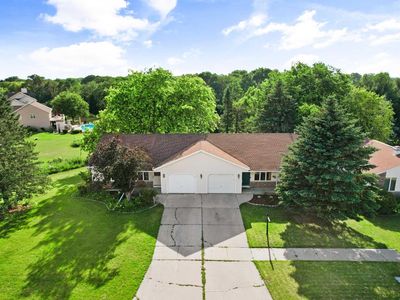 967 North Wuthering Hills Drive, Janesville, WI, 53546