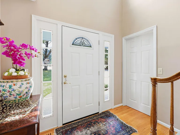 106 Dilworth Ct — Photo 4