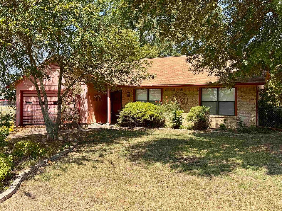 1st image of 306 Sunset Drive