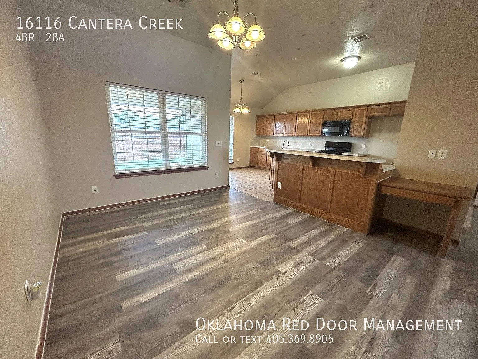 4 Bedroom Home in Edmond — Photo 4