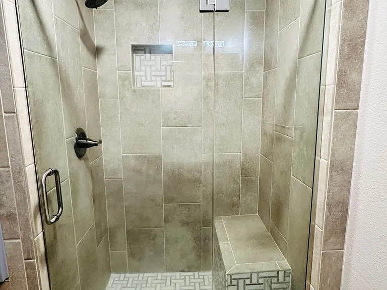 22213 NE 37th Ave — Photo 18