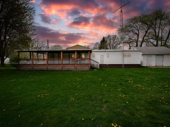 6184-145 E 3000 North Rd, Streator, IL 61364