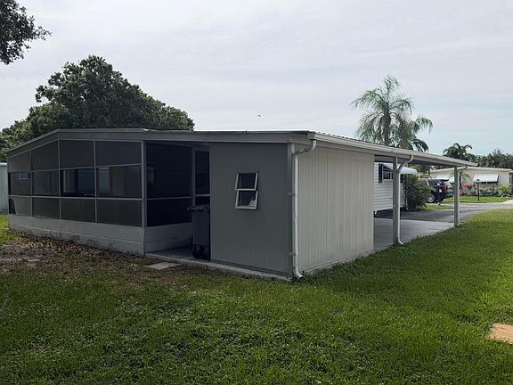 5th image of 8167 SANDALWOOD Court