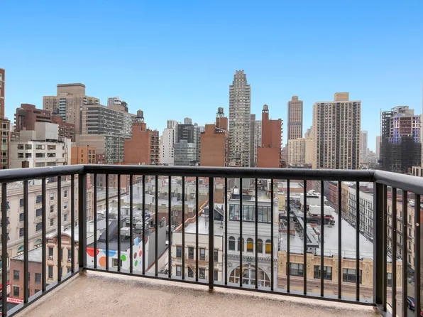 171 East 84th Street image 1 of 12