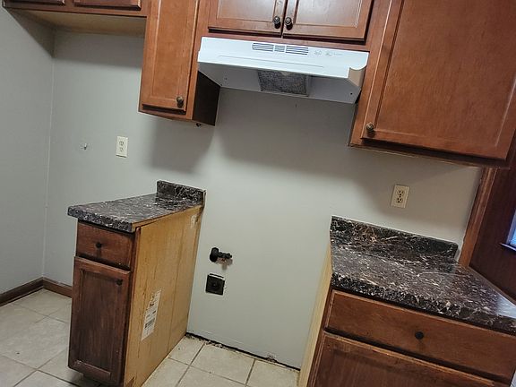 5th image of 5094 Scottsdale Ave
