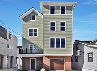 44 Barberie Ave, Highlands, NJ 07732