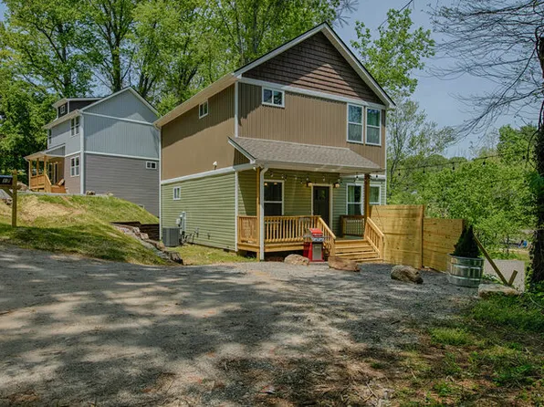 17 Woodland Ter, Asheville, NC 28806