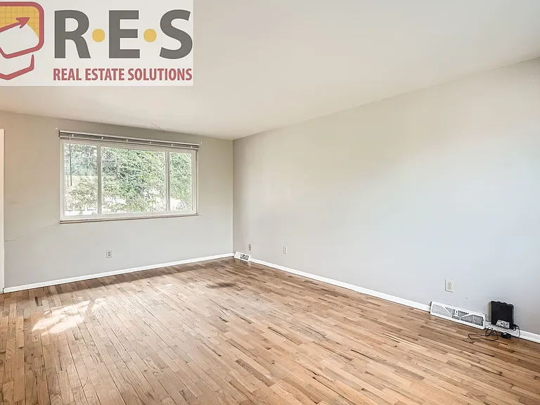 1225 S Ames St — Photo 11