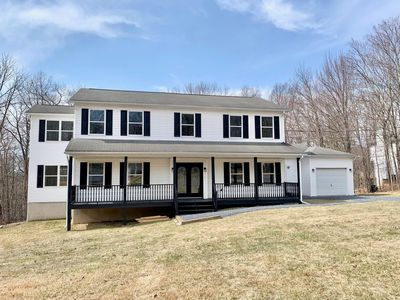 1212 Falls Rd, Bushkill, PA, 18324