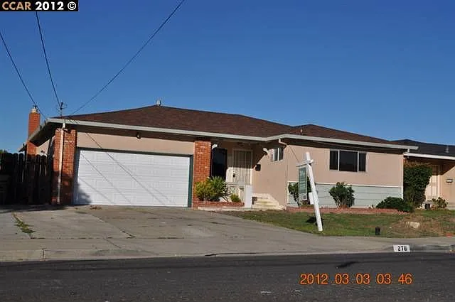 276 Royce Way photo 1