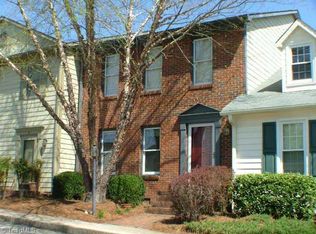 903 Park Place Dr APT D, Kernersville, NC 27284