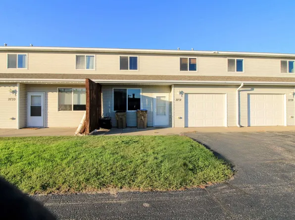 2731 North Broadway, Minot, ND 58703