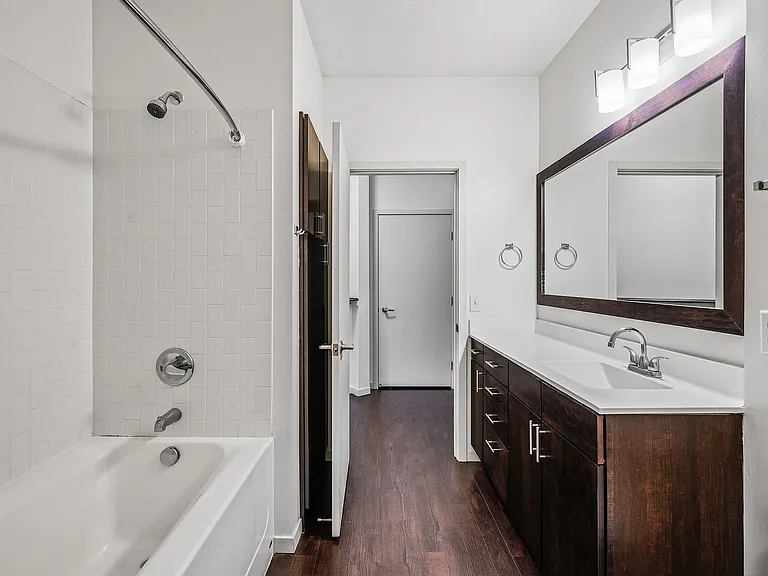 The Flats at West End — Photo 89