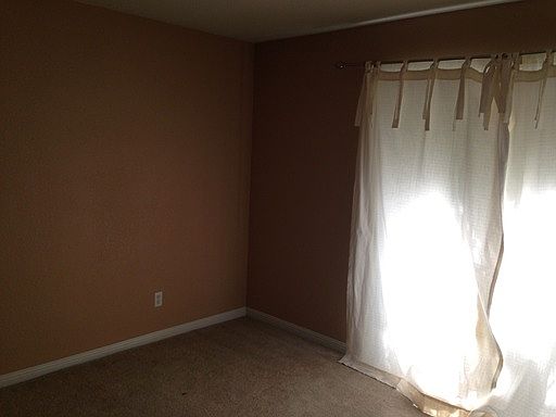 5th image of 142 Marble Canyon Dr
