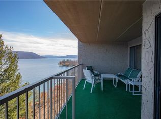 153 Cliffside Dr, Canandaigua, NY 14424