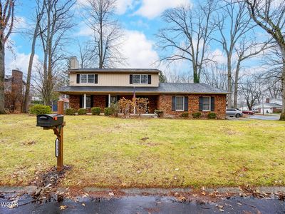 1555 Pro Dr, Lima, OH, 45805