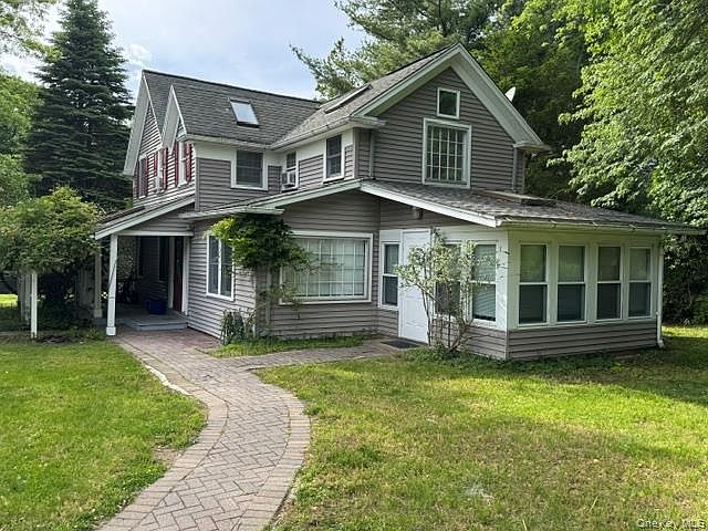 1st image of 74 S Airmont Road