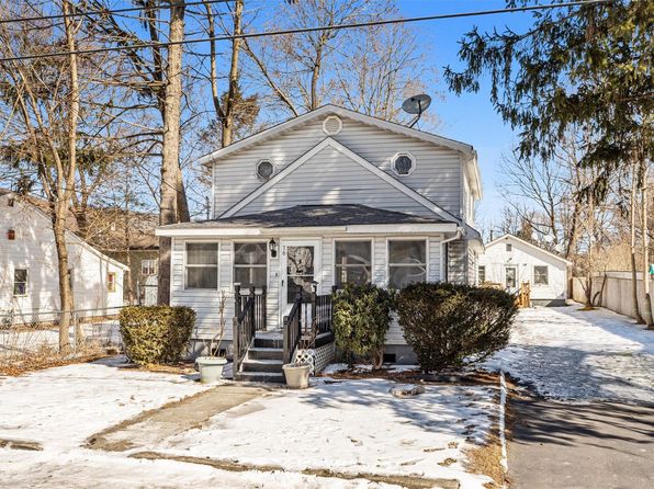 16 Walnut St