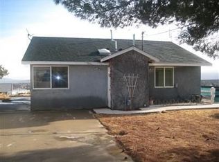 6957 7th St, Hesperia, CA 92345
