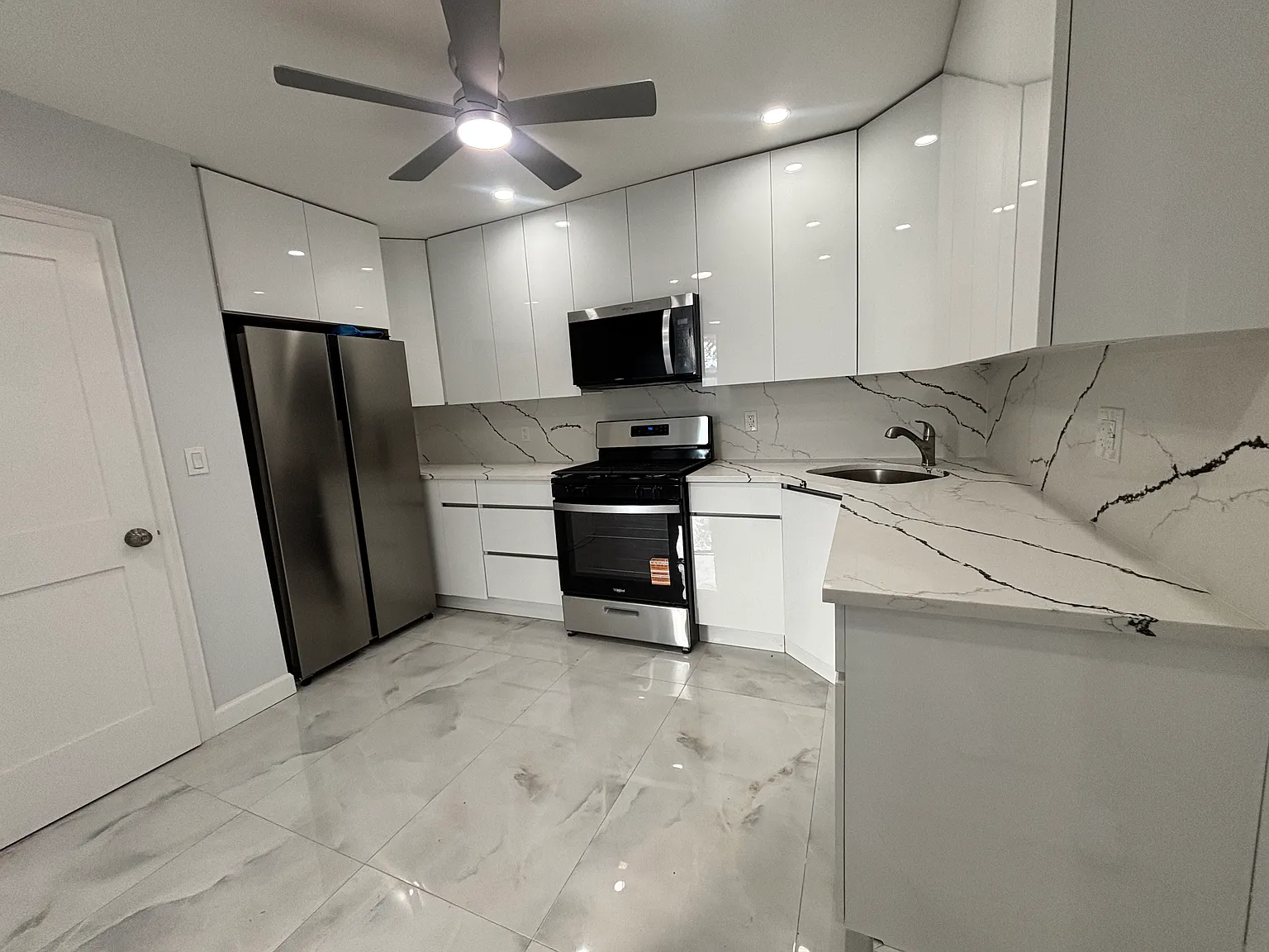 1 bed, 550 sqft, $2,500 — Photo 4