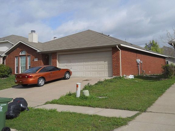 2nd image of 3005 Bahar Dr