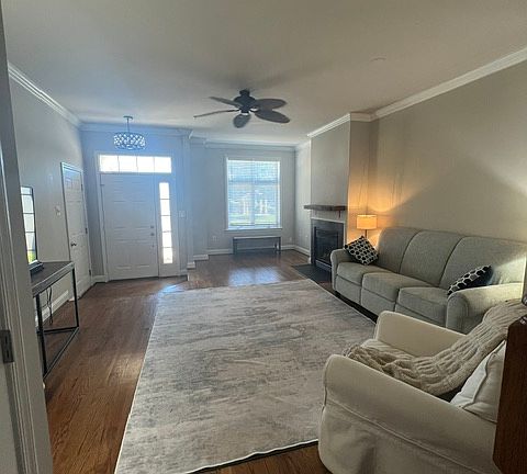 3rd image of 2247 Merion Pond