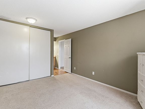 5th image of 1023 Smetana Rd APT 6