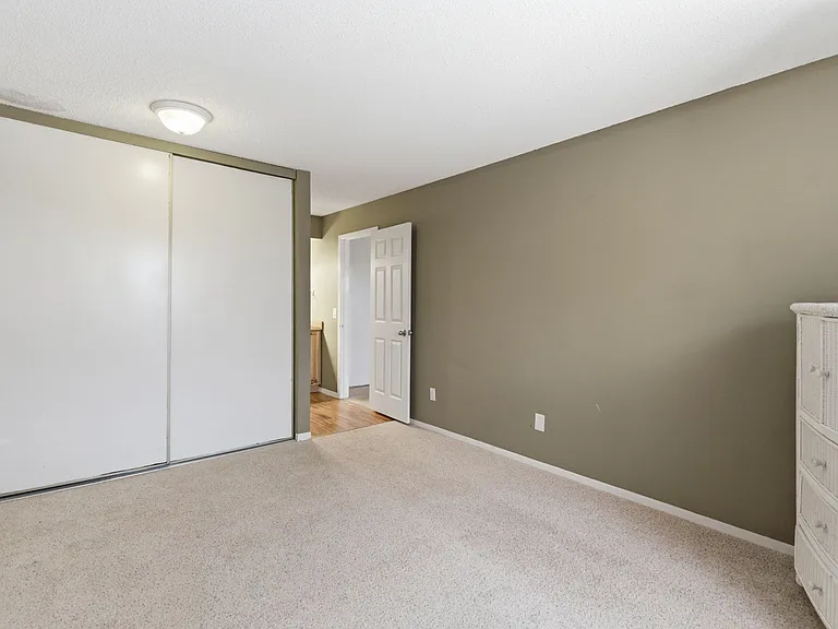 1023 Smetana Rd #6 — Photo 5