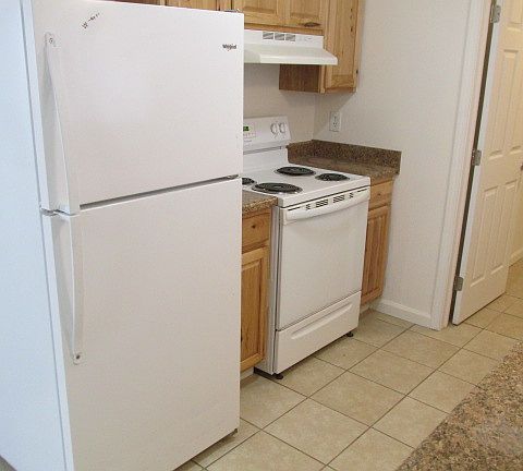 5th image of 2812 Coronette Ave