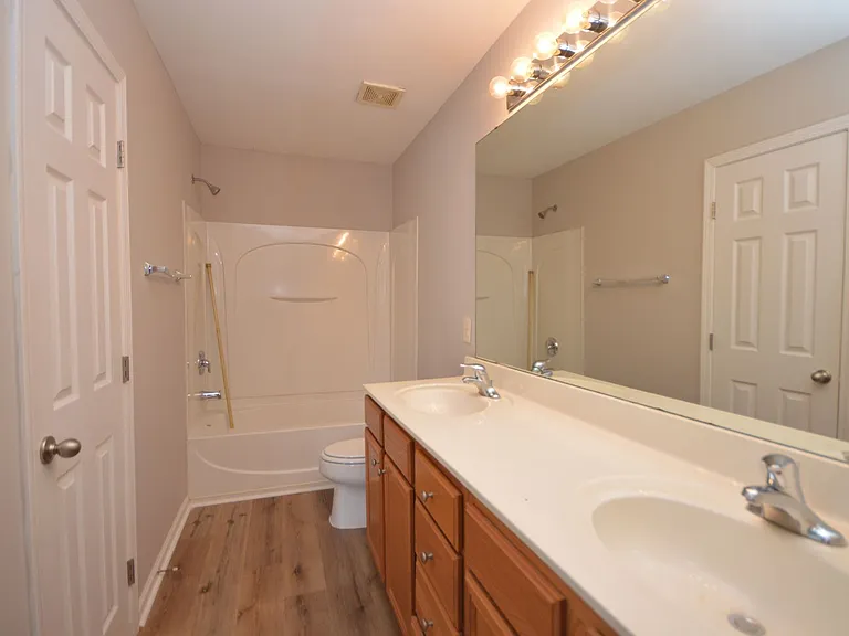 3617 Bison Hill Ln — Photo 21