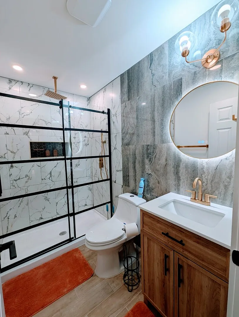 Custom Design, Kitchen King Beds Laundry Large TVs — Photo 3