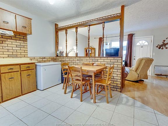 4th image of 2640 Vine Ct