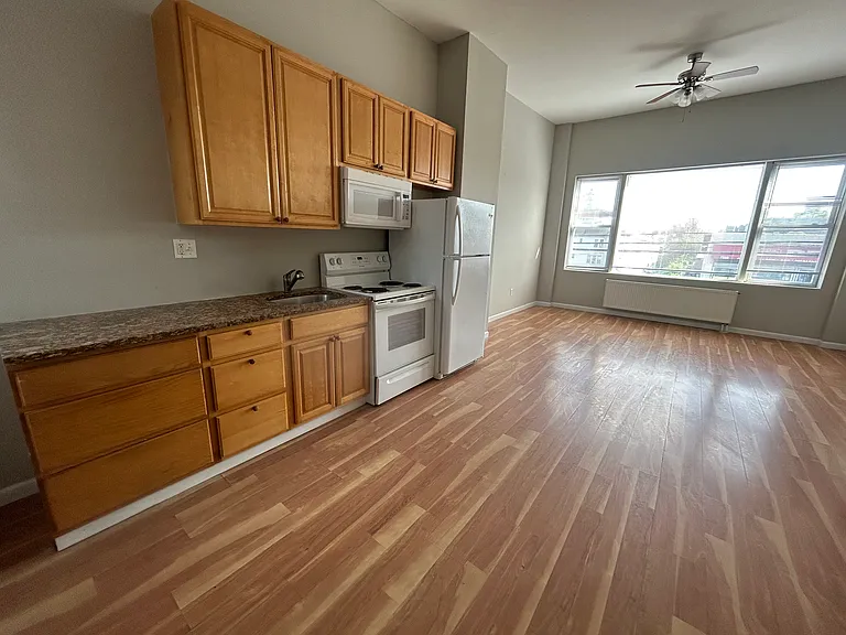 7331 W Chester Pike #2C — Photo 11