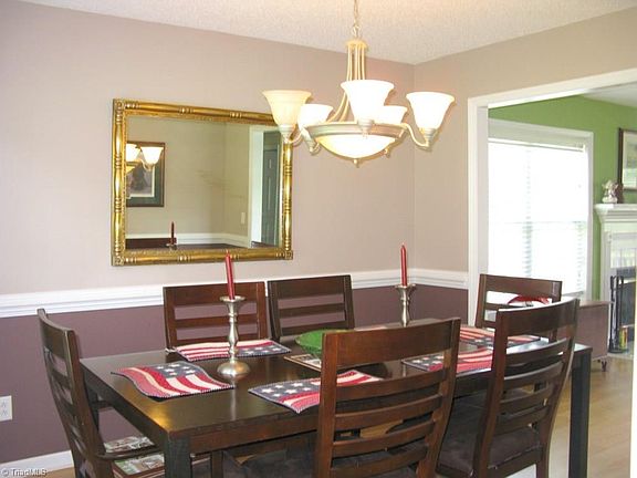5th image of 102 Church View Dr