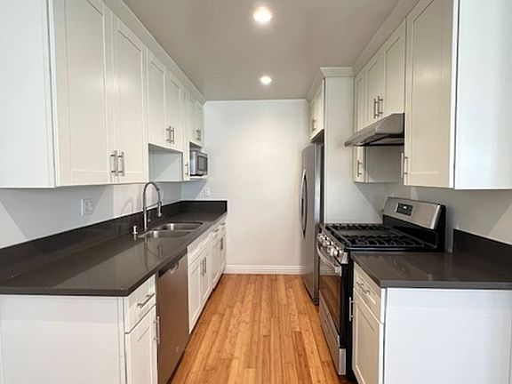 4th image of 911-915 Lincoln Blvd #3
